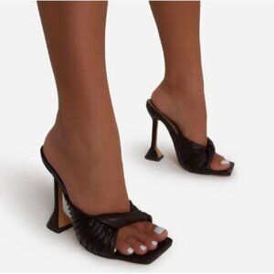 Ego Rivka Black Twisted Detail Square Peep Toe Faux Leather Heel Mule‎ Size 8